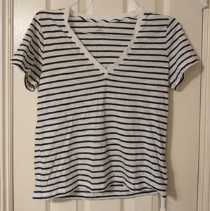 Madewell V-neck tshirt